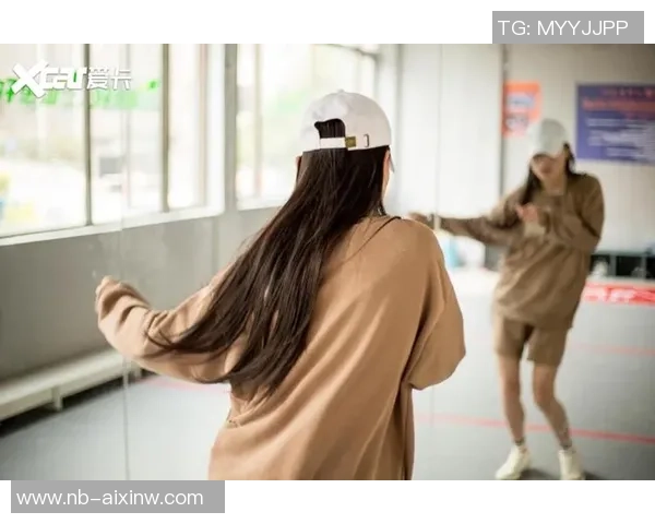 黄静的街舞人生揭秘:从热爱到梦想的深度对话与成长之路